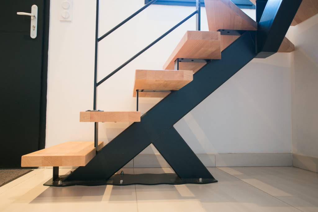 Fabrication marches bois pour escalier métallique SUD OUEST